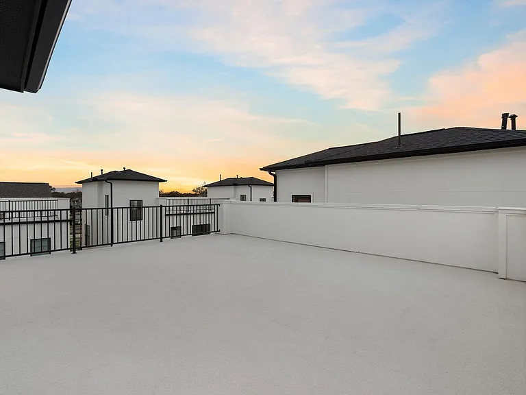 8707 Ojeman Villas Dr — Photo 44