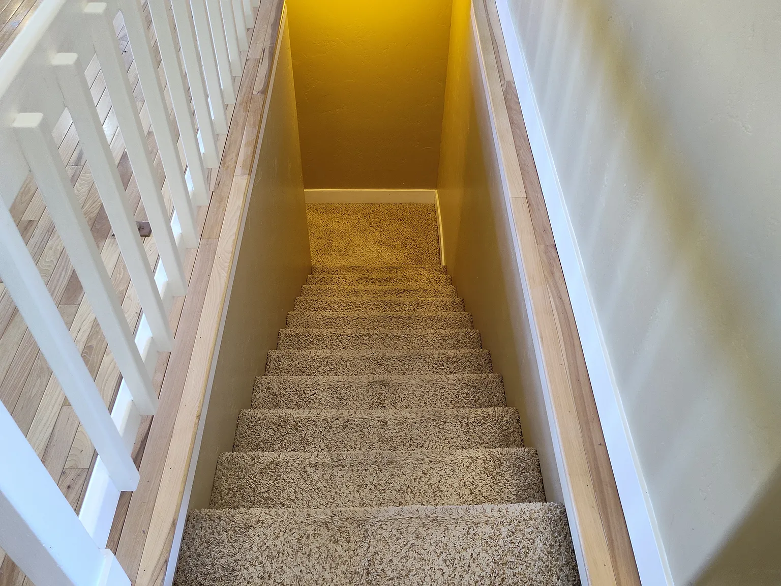 406 Ridges Blvd — Photo 4