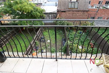 Rented by Next Door Realty NYC