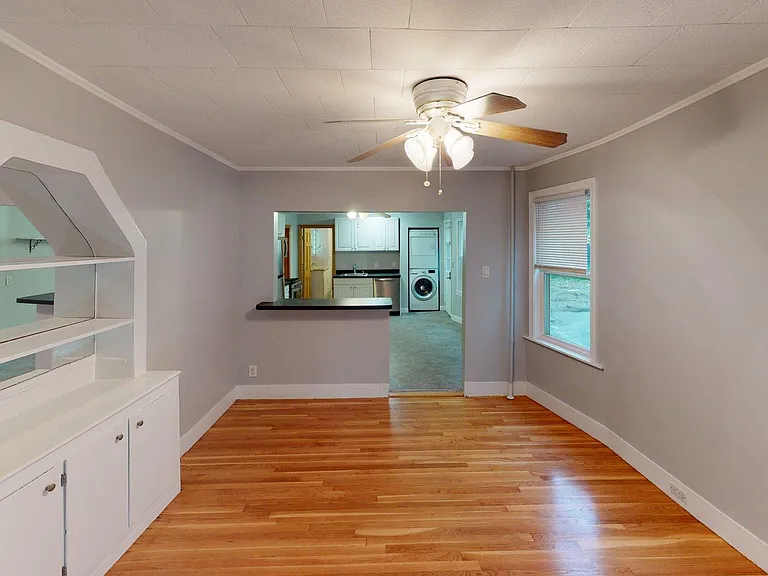 153 Saratoga St #3 — Photo 16