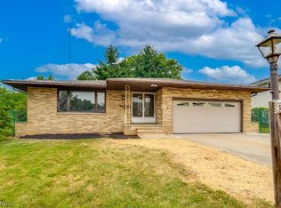 4304 Tamarack Dr, Parma, OH 44134