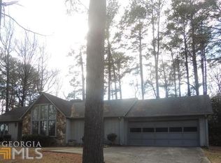 5194 Rivoli Dr, Macon, GA 31210