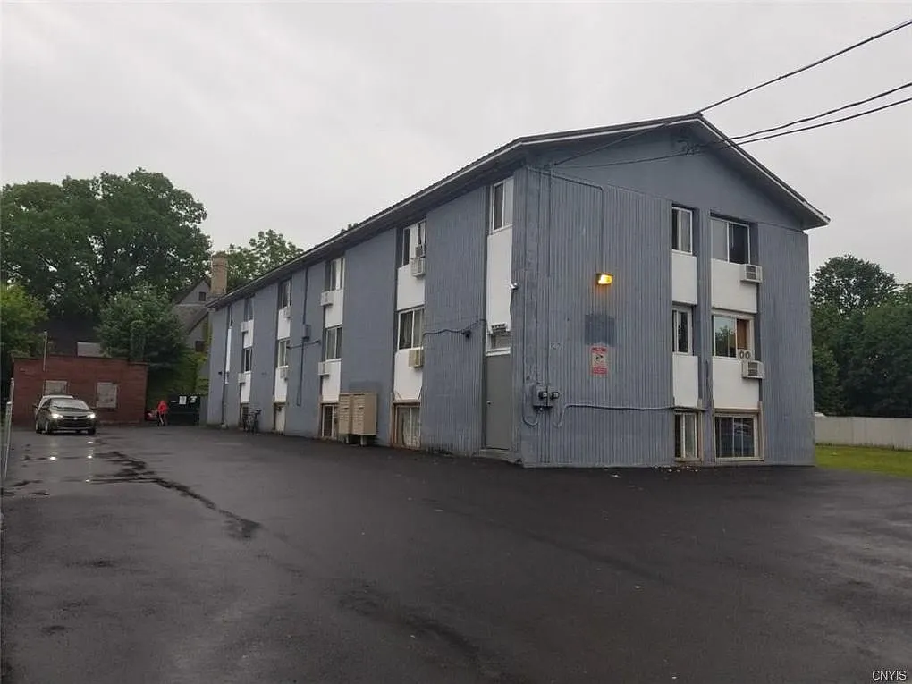 Photo 2 of 4 - 127 South Ave - Syracuse, NY Building Photo - 127 South Ave