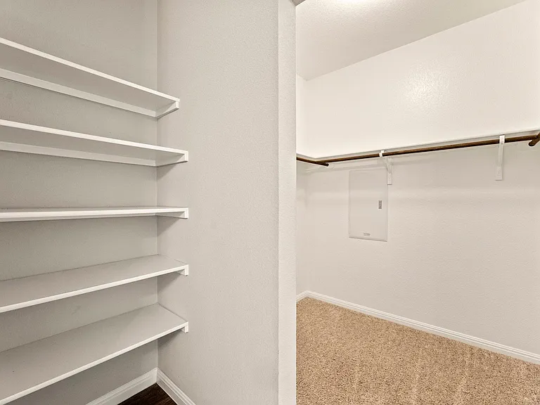 232 Freedom Park Ave — Photo 14