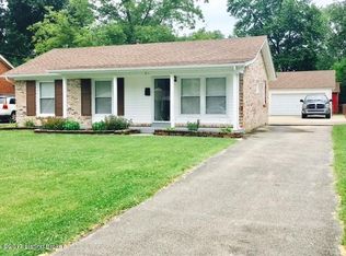 8711 Bluebell Dr, Louisville, KY