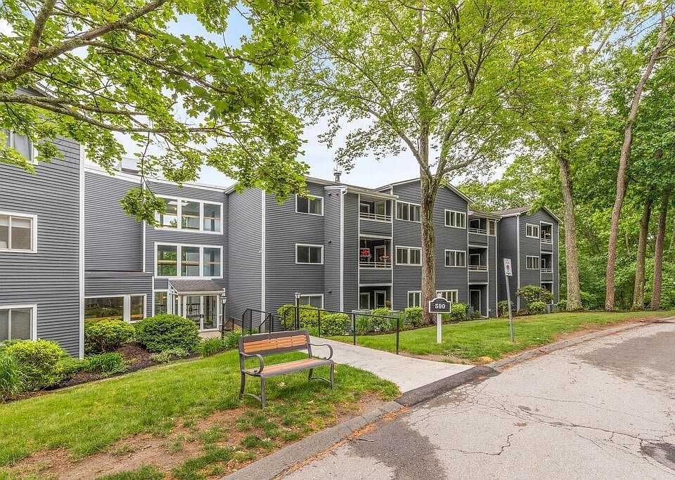 1st image of 500 Colonial Dr Unit 113