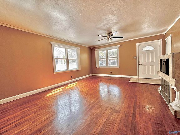 4th image of 3807 Troy Swasey Blvd SW