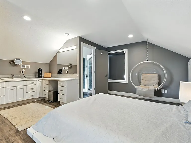 2407 E Mill Plain Blvd — Photo 32