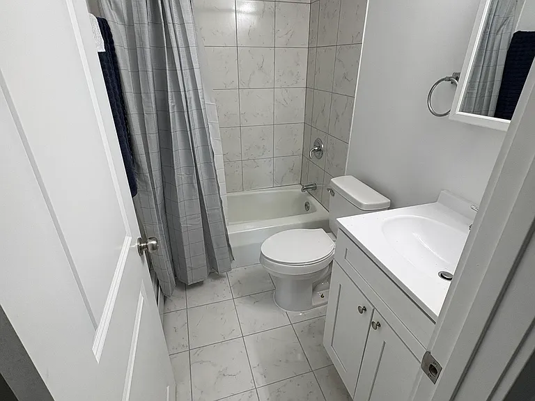2836 Minnesota Ave #3E — Photo 3