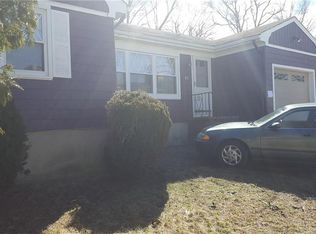 87 Phebe St, Providence, RI 02904