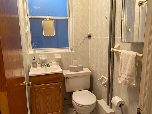 Rented by Farran & Associates | media 5
