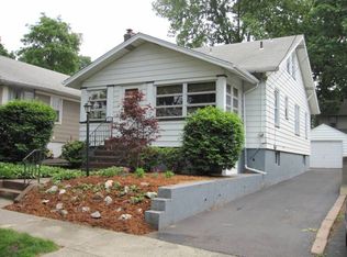 141 Daniel Ave, Rutherford, NJ 07070