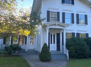 224 Main St S, Woodbury, CT 06798