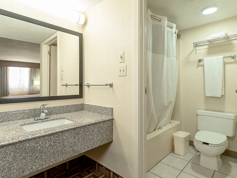 150 Skyline Dr #A — Photo 10