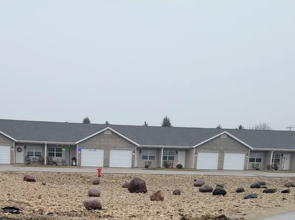 820 Sunnyside Rd #820, Green Lake, WI 54941