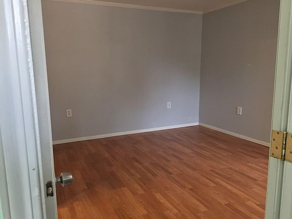 4th image of 2226 Alona St