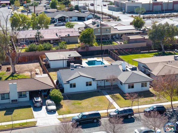 1425 Pepper Dr, El Centro, CA 92243