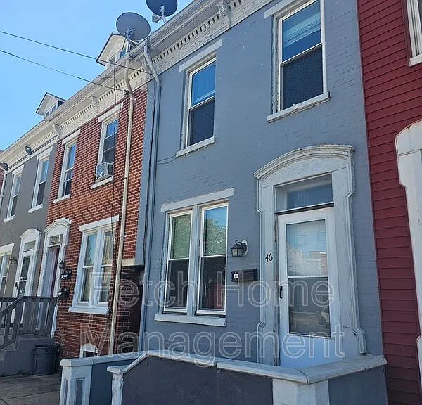 46 N Broad St — Photo 2