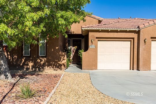 2nd image of 718 Pinon Ct