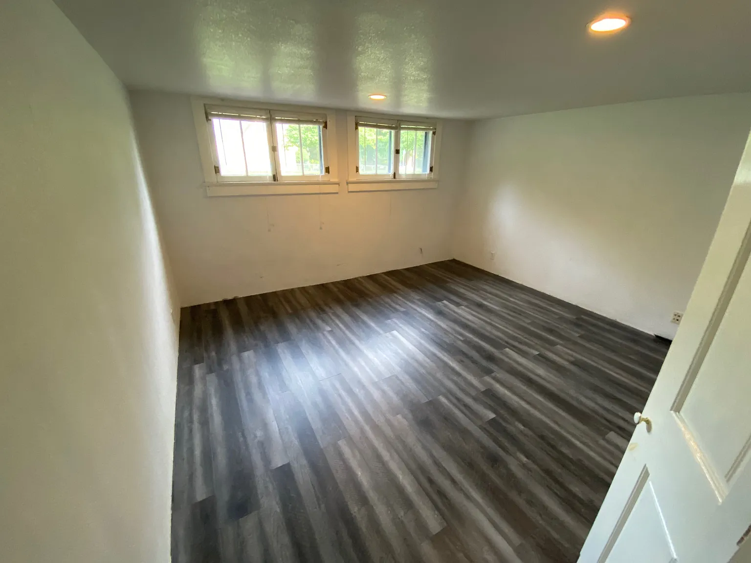 1 bed, 800 sqft, $1,200 — Photo 4