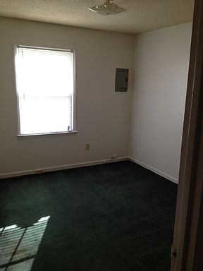 4th image of 474 S King St