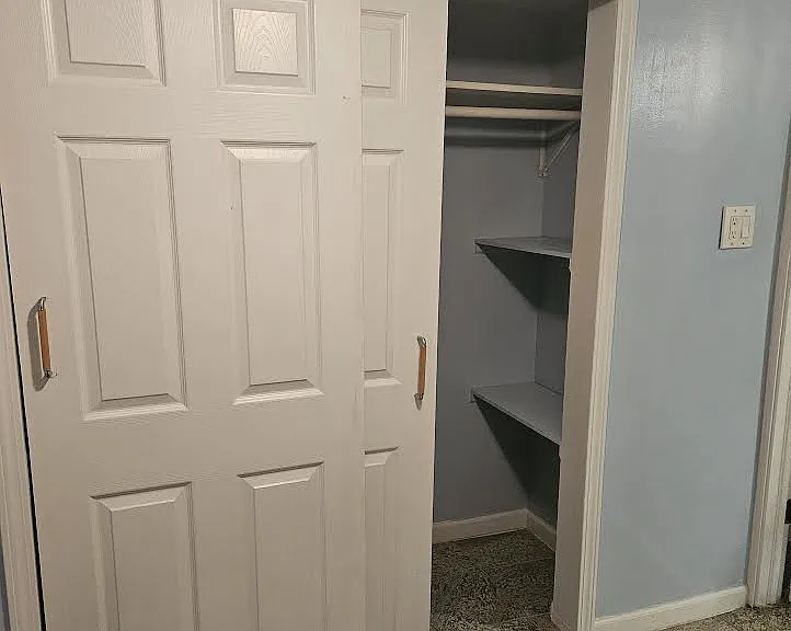 4420 N Kimball Ave — Photo 16