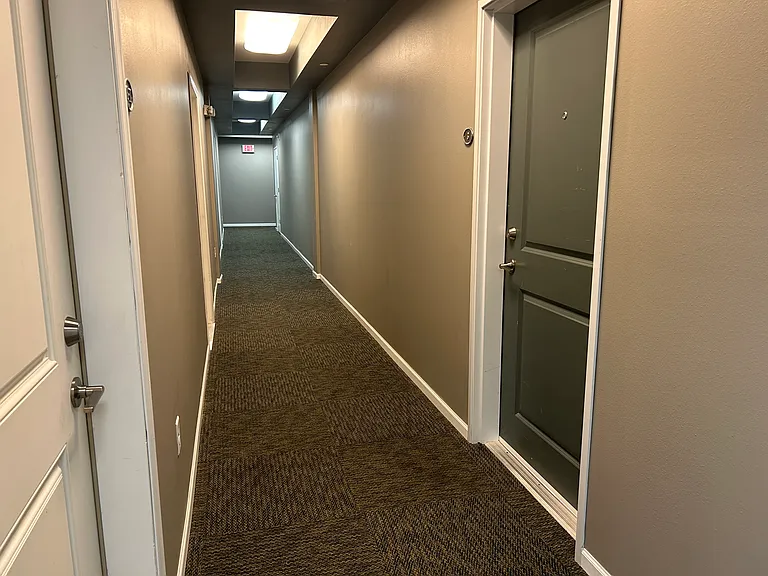 475 Penn Ct #13 — Photo 24