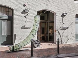 700 Commerce St APT 216, New Orleans, LA 70130