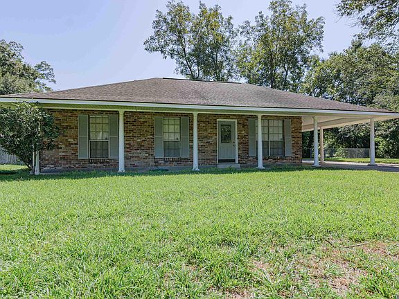 2nd image of 684 Wylie Dr