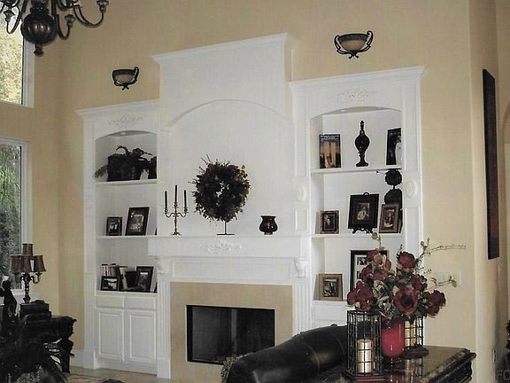 5th image of 16 Hanover Dr