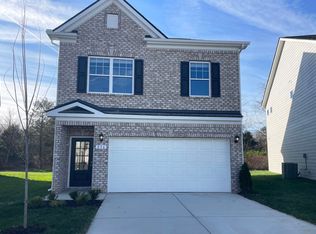 236 Emmett Dr, White House, TN 37188