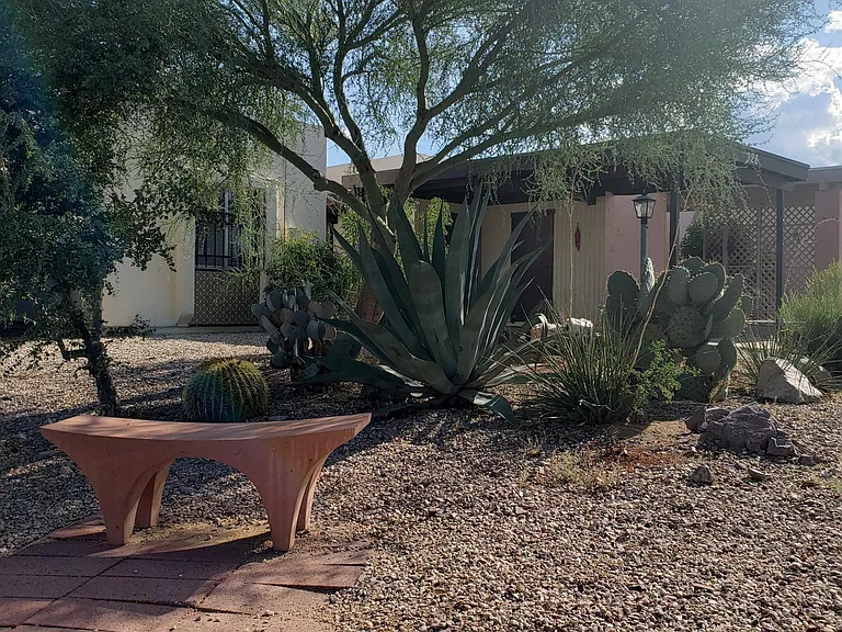 328 N Calle Del Chancero — Photo 19