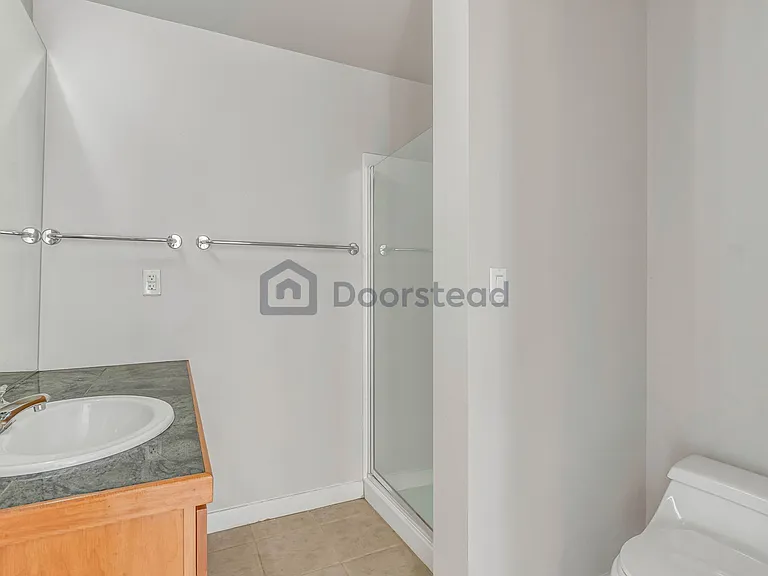 2607 Western Ave #654 — Photo 31