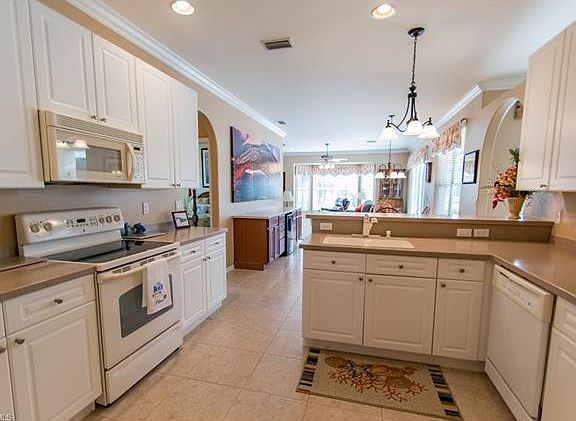 5th image of 8909 Cypress Preserve Pl
