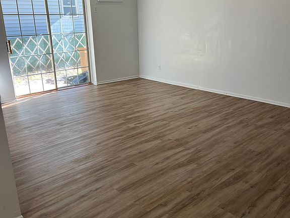 2nd image of 330 Stuyvesant Ave Floor 2