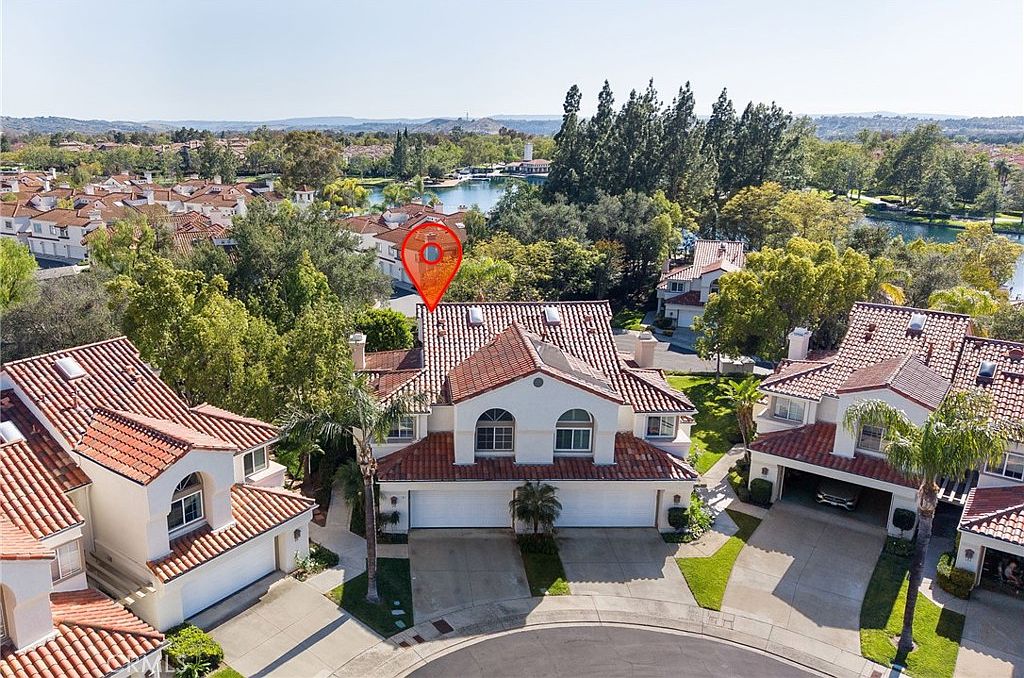 15 Calle Francesca, Rancho Santa Margarita, CA 92688