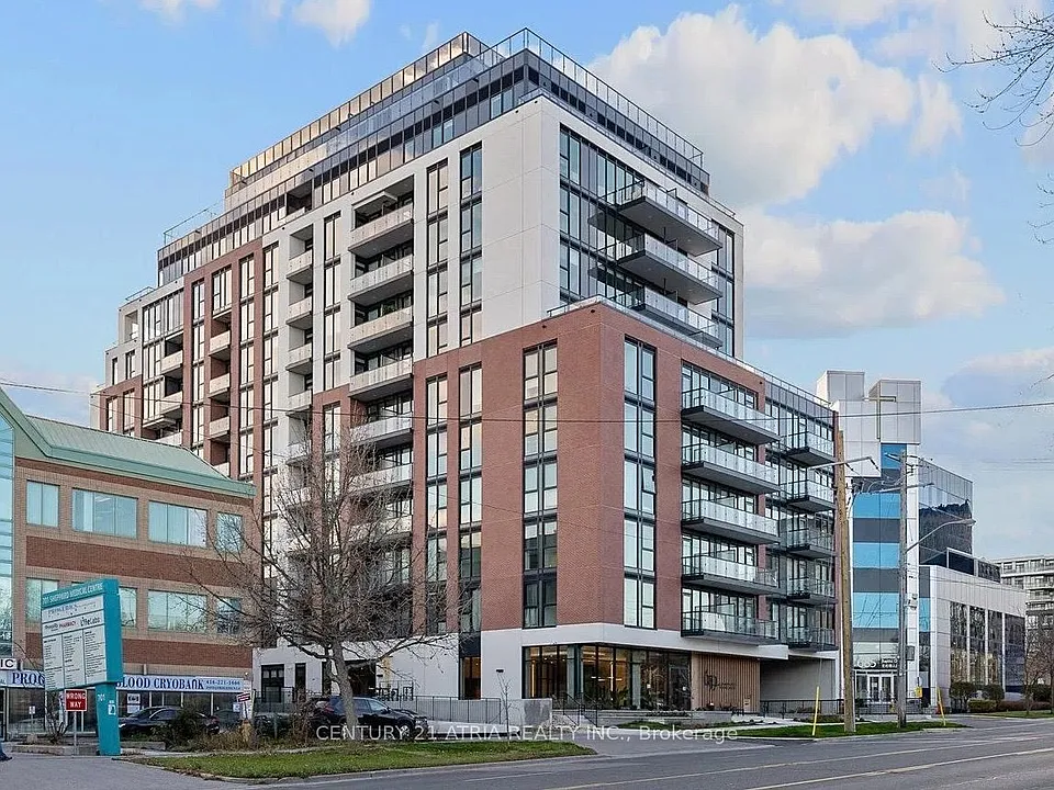 699 Sheppard Ave E #102