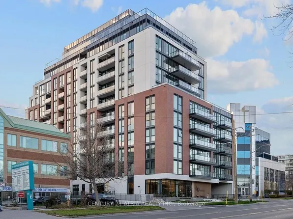 699 Sheppard Ave E #102, Toronto, ON M2K 2Z3