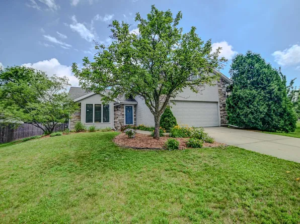 7522 Crawling Stone Rd, Madison, WI 53719