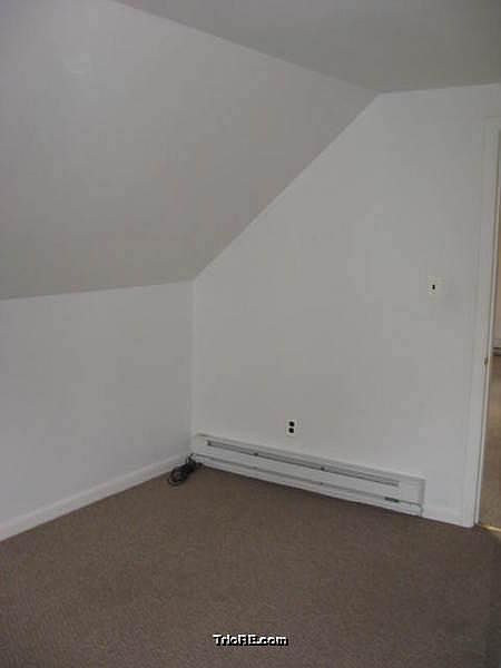 2nd image of 120 Putnam St #3