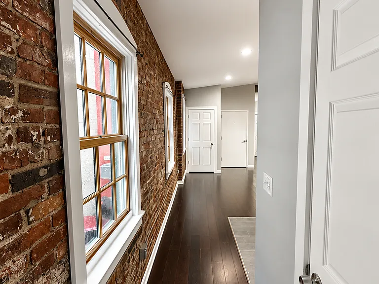 2030 W 25th St #203 — Photo 23