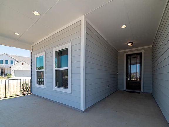 2nd image of 109 Rose Heath Ln