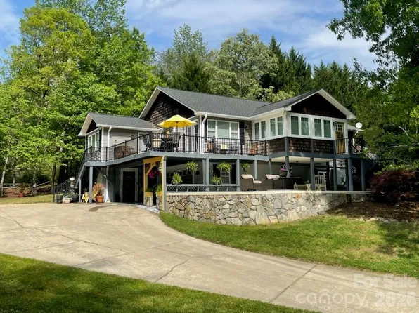 335 Village Blvd, Lake Lure, NC 28746