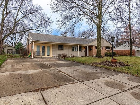 2nd image of 511 Willowhurst Dr