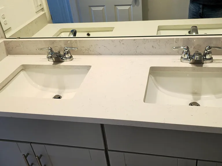 Upstairs bathroom Vanity