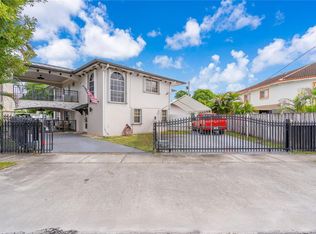 1541 E 6th Ct, Hialeah, FL 33010