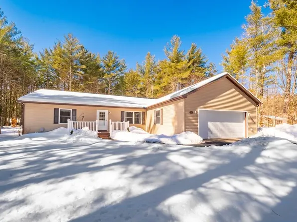 793 Springfield Rd, Wilmington, NY 12997