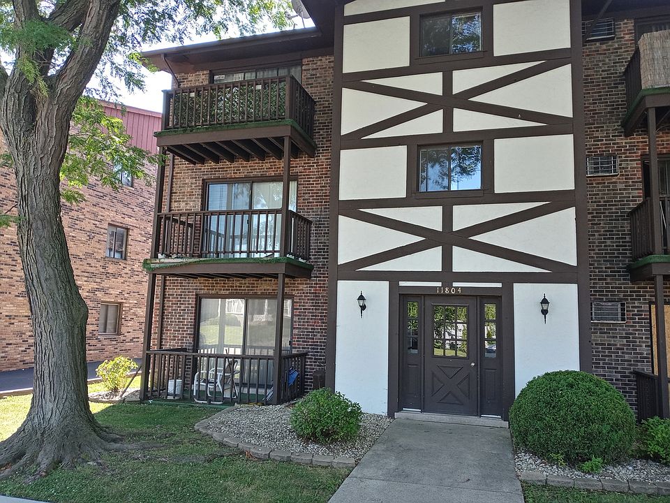 1st image of 11804 S Komensky Ave APT 302