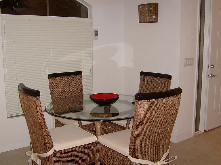7279 Cedar Hollow Cir — Photo 5
