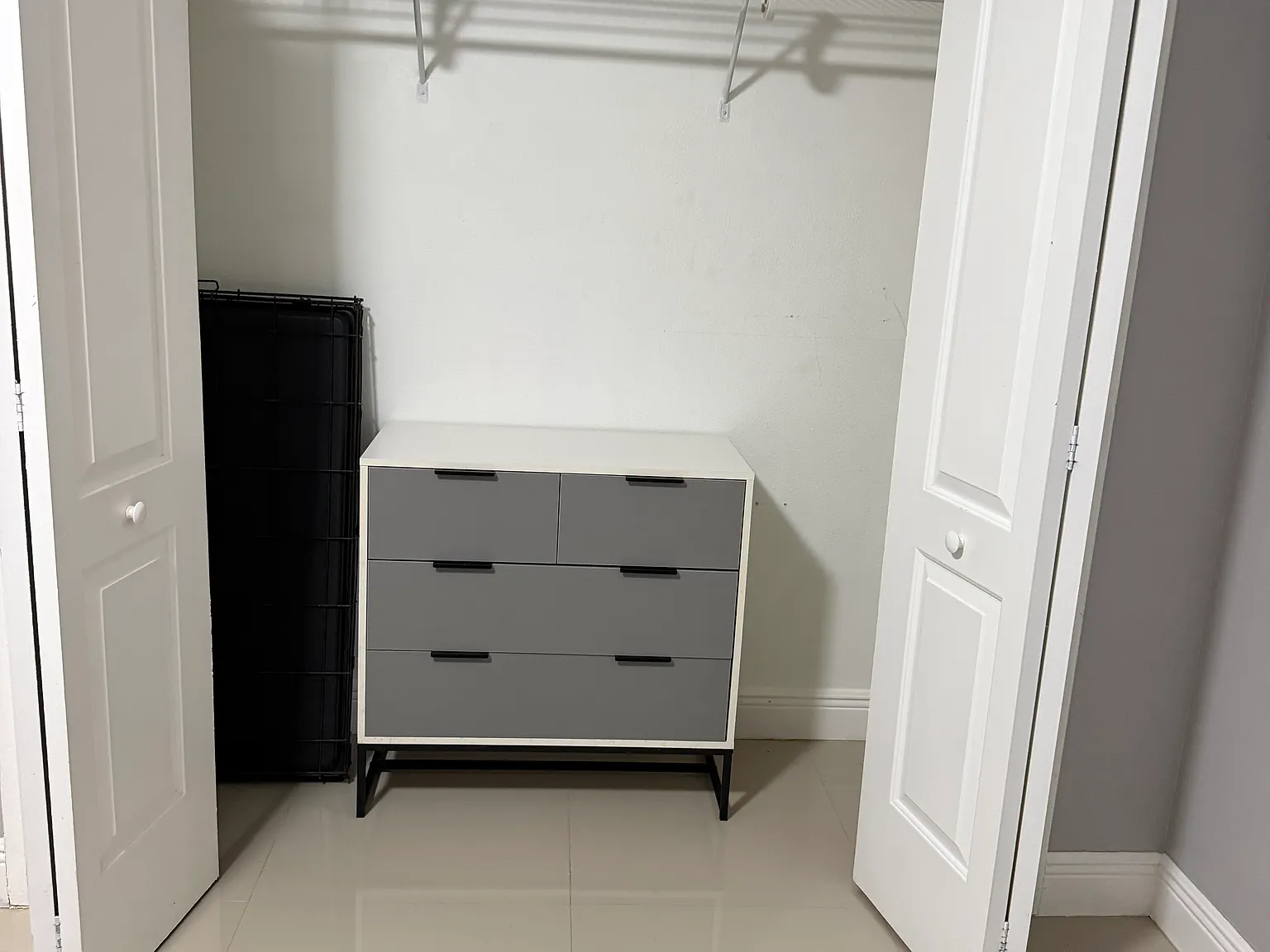 3 bed, $1,000 — Photo 1